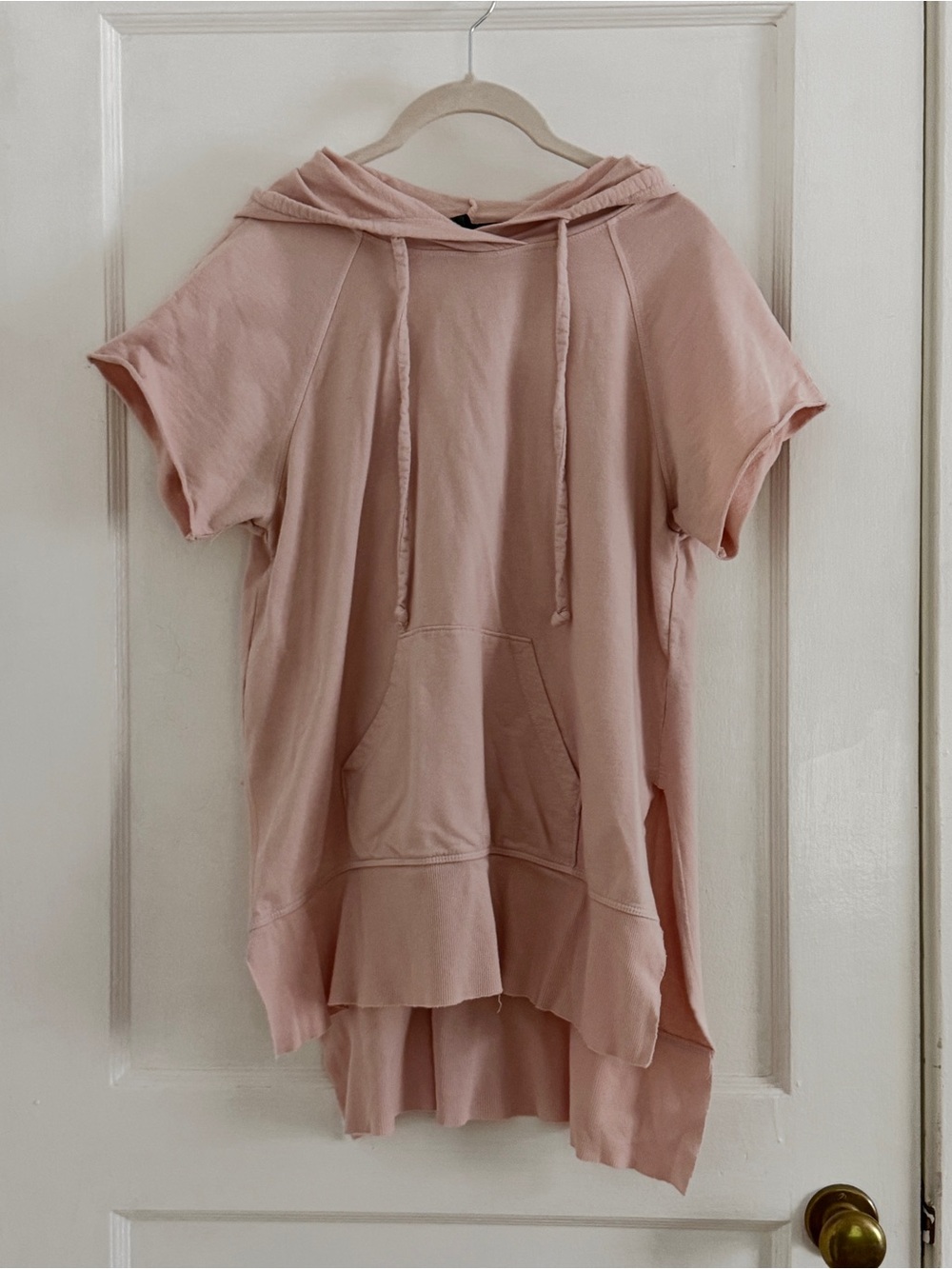 Anthropologie Women’s Short-Sleeve Hooded Tunic in Dusty Pink